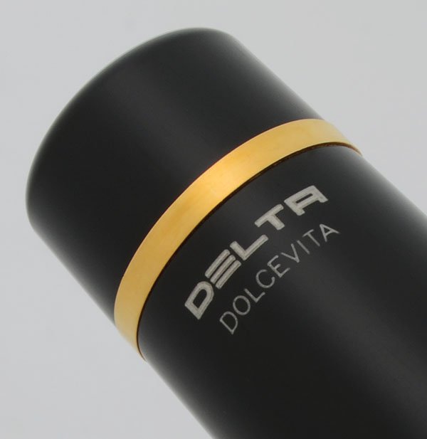Delta Dolcevita Oversize LE (#916) Fountain Pen - Orange and Black